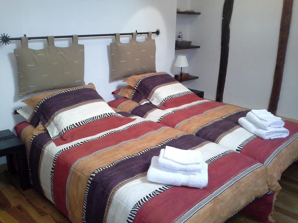 Coudures Maison D'Hotes Brameloup Jardin Ovale חדר תמונה